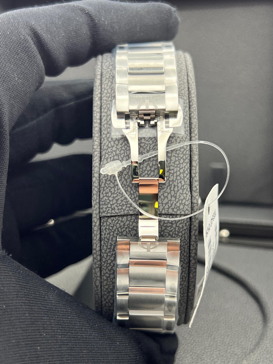 New/Unworn Baume & Mercier Riviera M0A10662 Complete Set