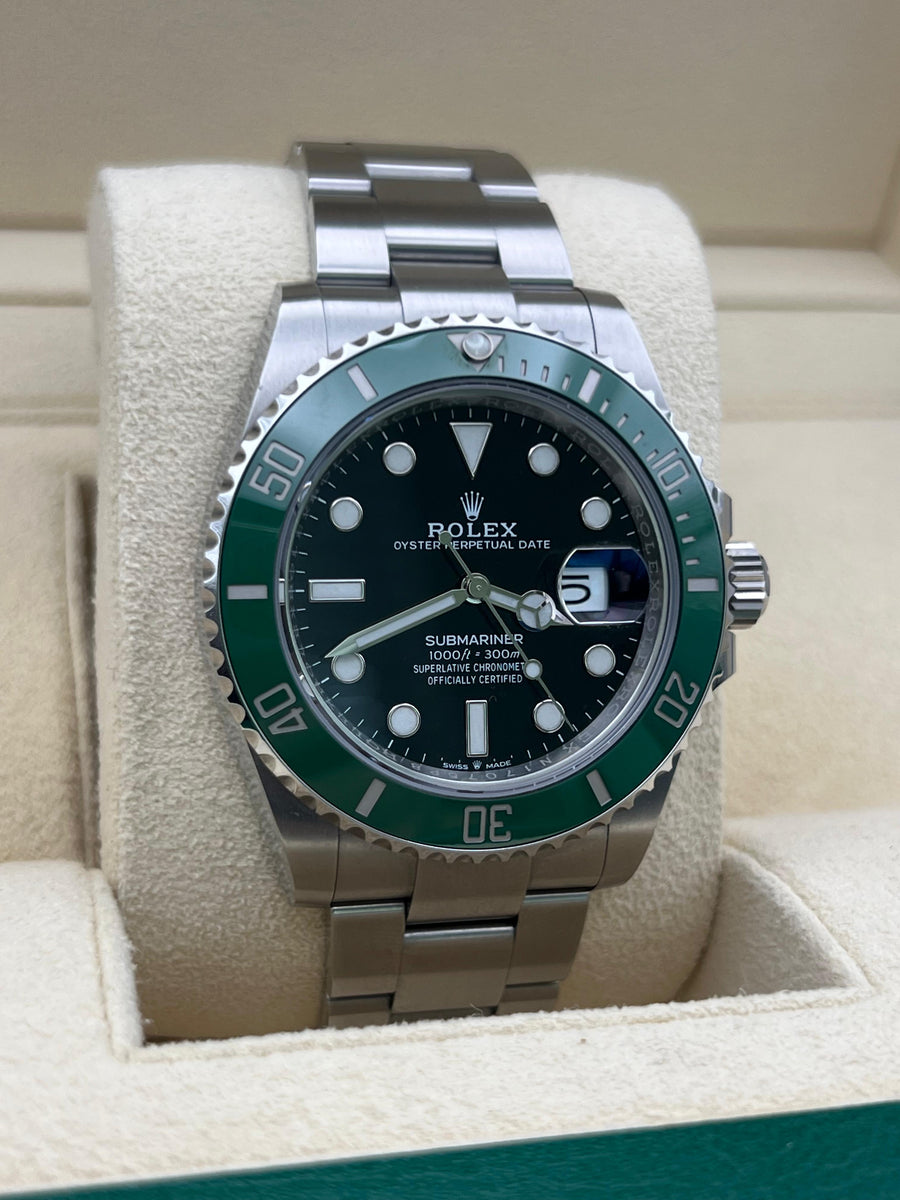 Rolex Submariner Date 126610LV Complete Set Dated 2023