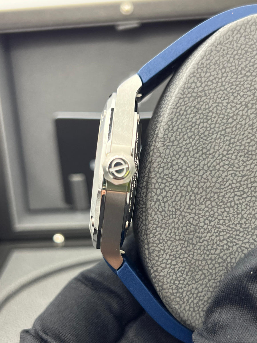 New/Unworn Baume & Mercier Riviera M0A10619 Complete Set