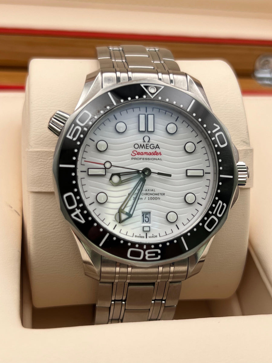 Omega Seamaster Professional 210.30.42.20.04.001 With Papers Only Dated 2021