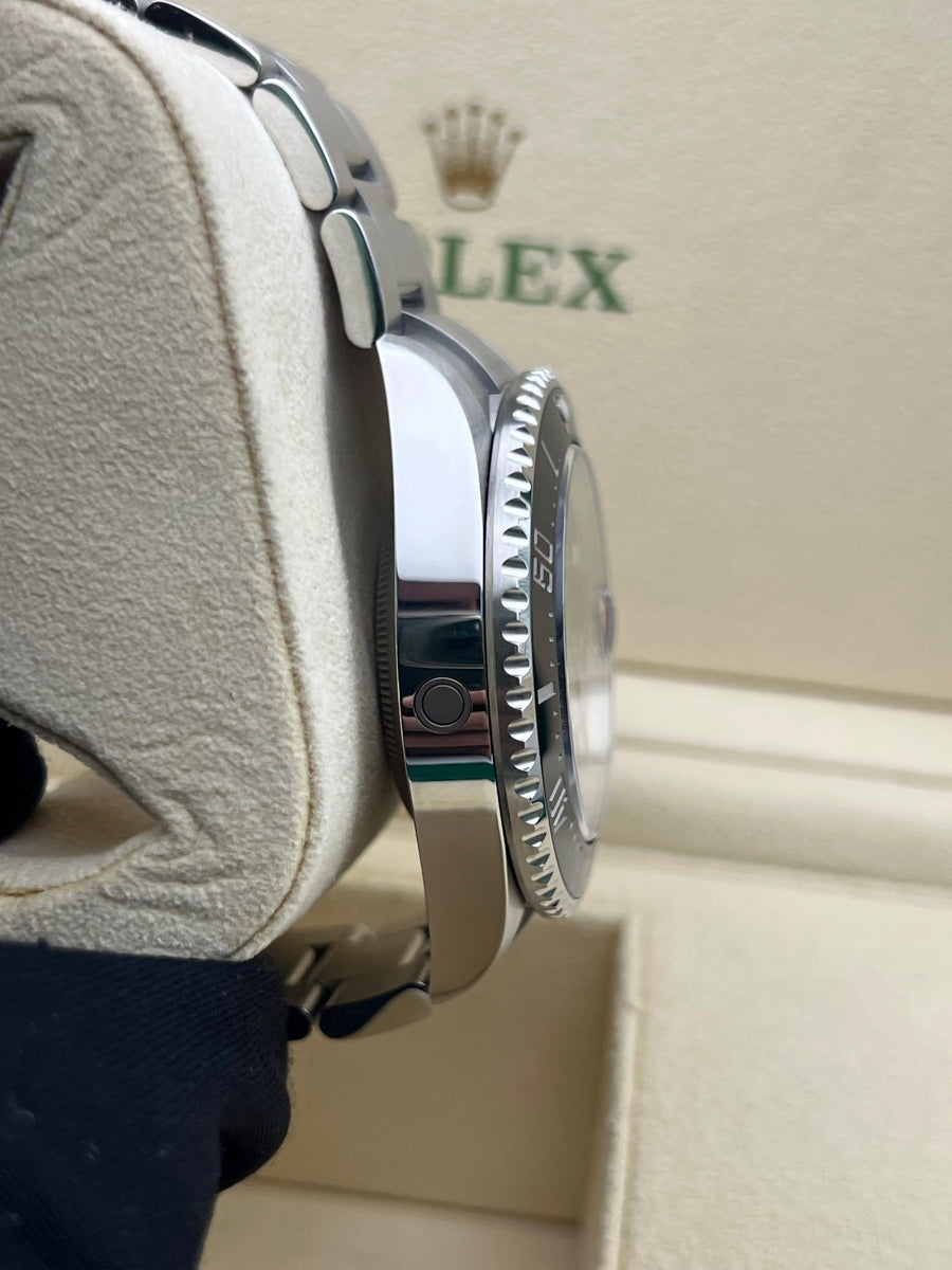 Rolex SeaDweller Anniversary 126600 Complete Set Dated 2022