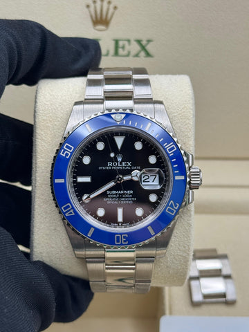 Rolex Submariner Date 126619LB Complete Set Dated 2023