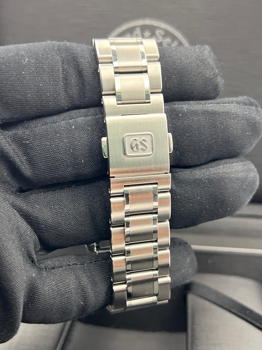 Grand Seiko Spring Drive SBGA401 Complete Set Dated 2022 + OEM Strap & Buckle