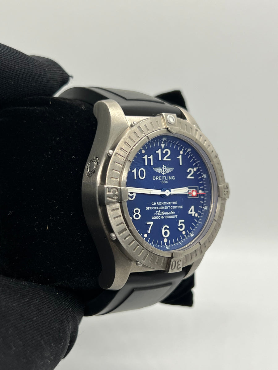 Breitling Avenger Seawolf 44mm E17370 With Box, Accessories & Additional OEM Straps & Deployment Clasp
