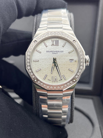 New/Unworn Baume & Mercier Riviera M0A10662 Complete Set