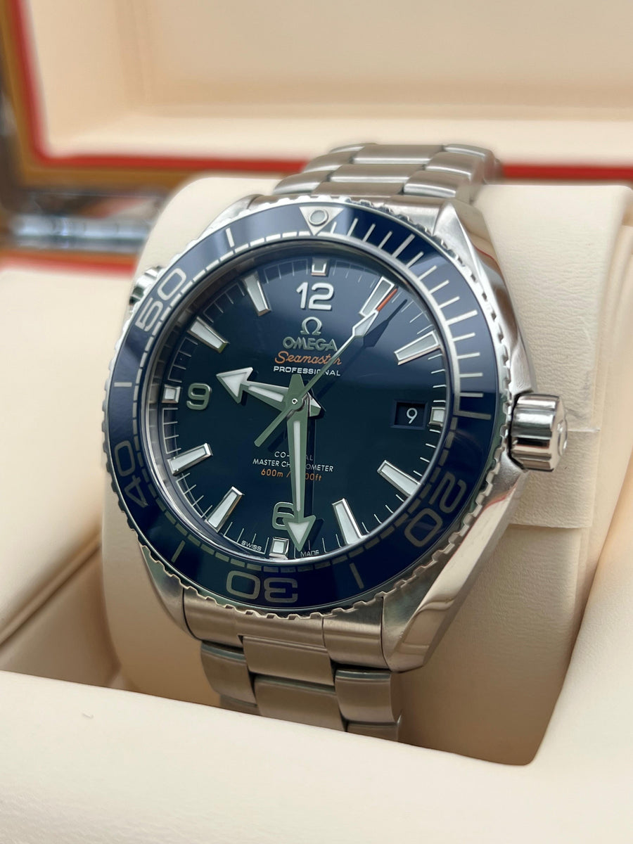 Omega Seamaster Planet Ocean 43.5mm 215.30.44.21.03.001 With Box & Papers Dated 2019