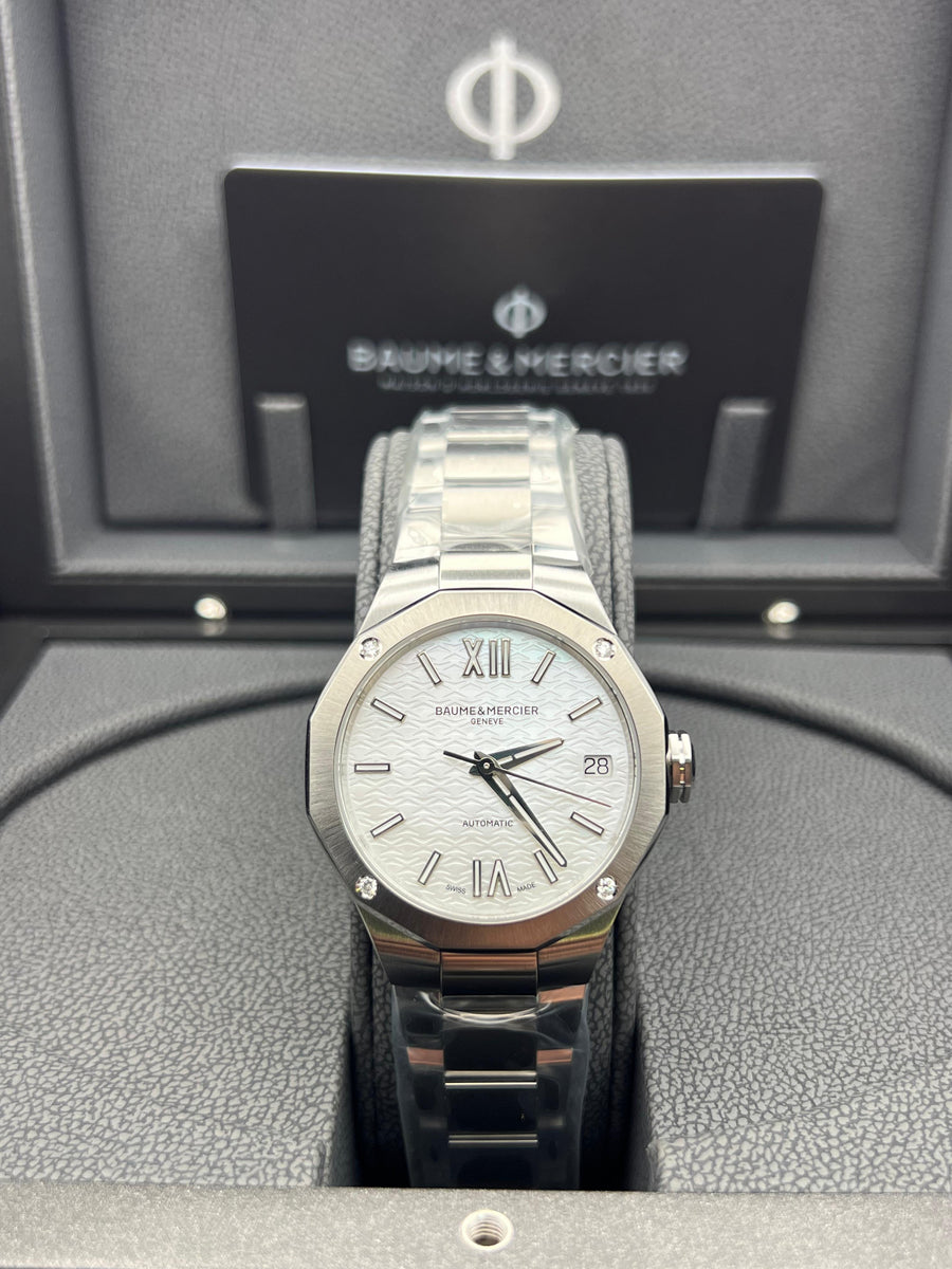 New/Unwron Baume & Mercier Riviera M0A10676 Complete Set