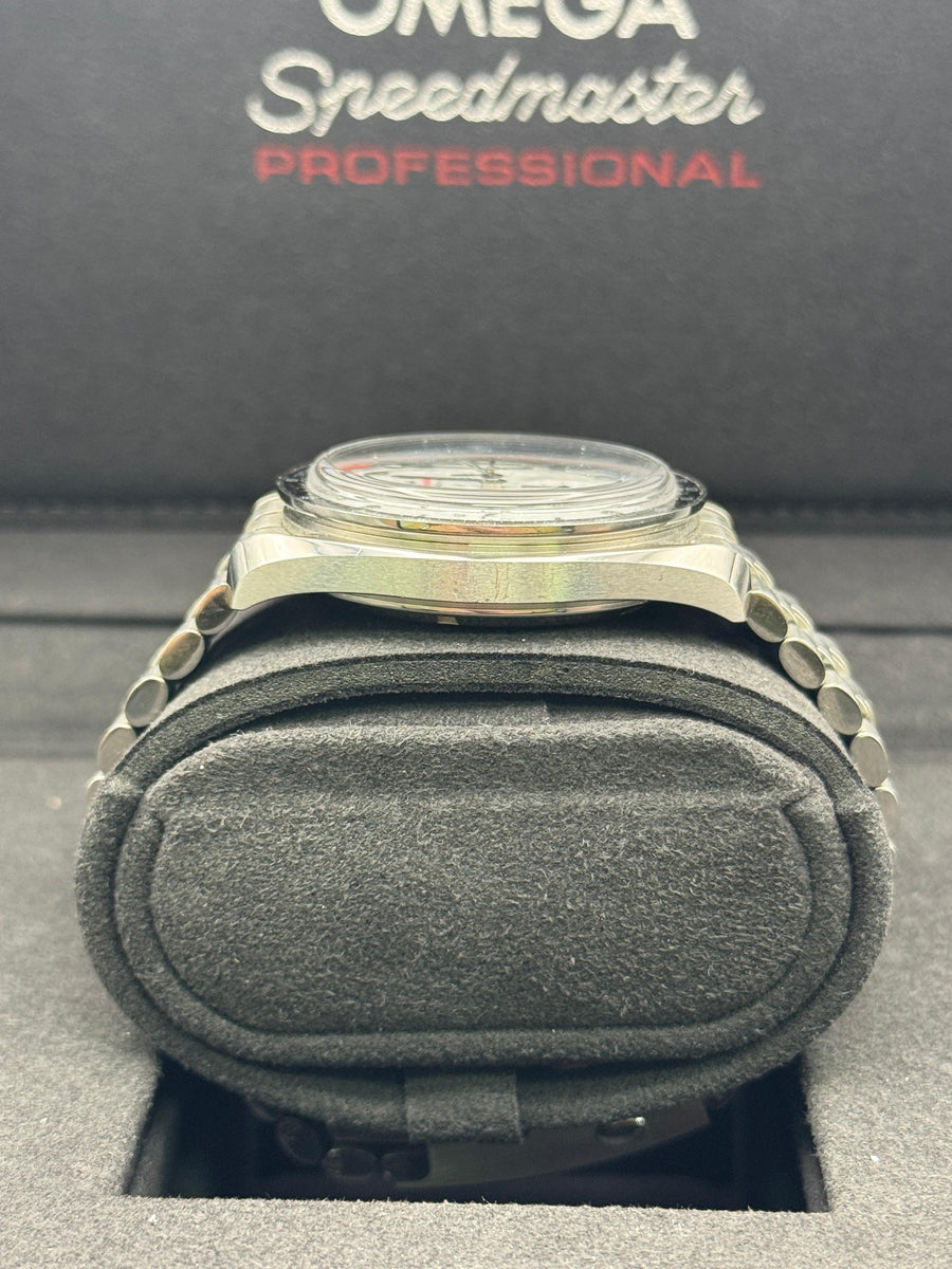Omega Speedmaster Professional 310.30.42.50.04.001 Complete Set Dated 2024