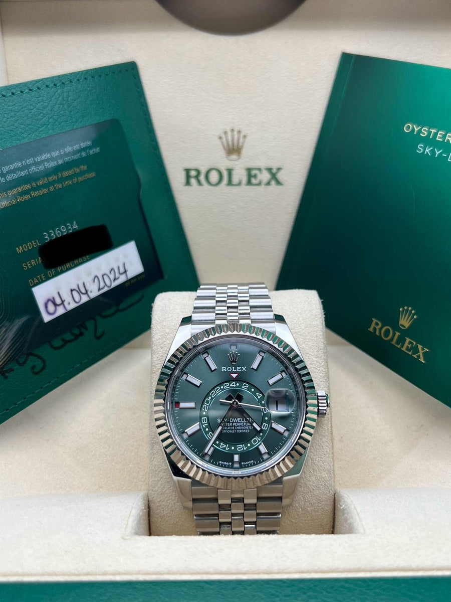 Rolex Skydweller Jubilee Green 336934 Complete Set 04/2024