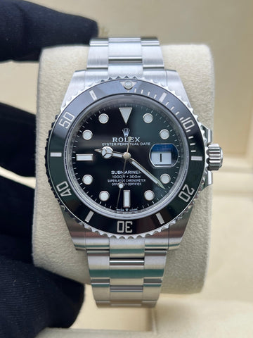 Rolex Submariner Date 126610LN Complete Set Dated 2022