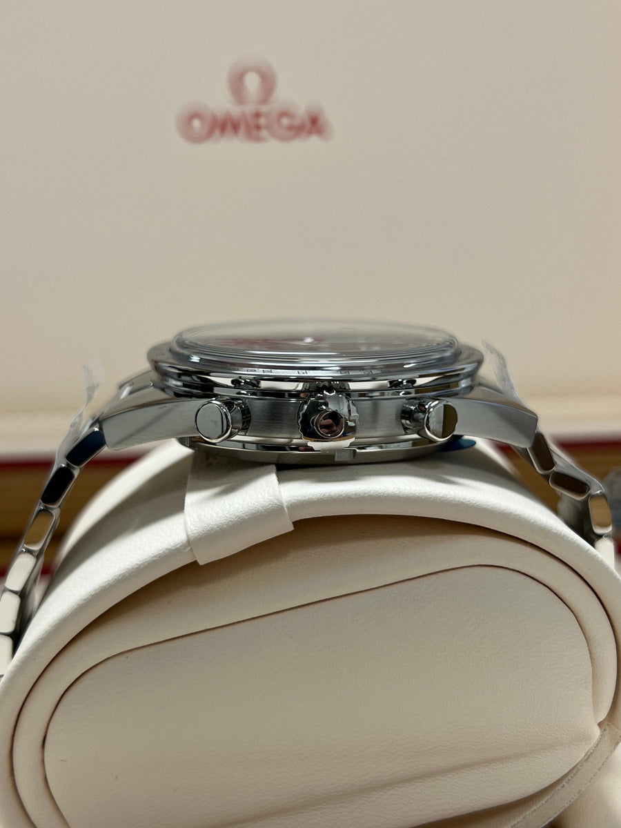 New/Unworn Omega Speedmaster Heritage 332.10.41.51.11.001 Complete Set Dated 2023