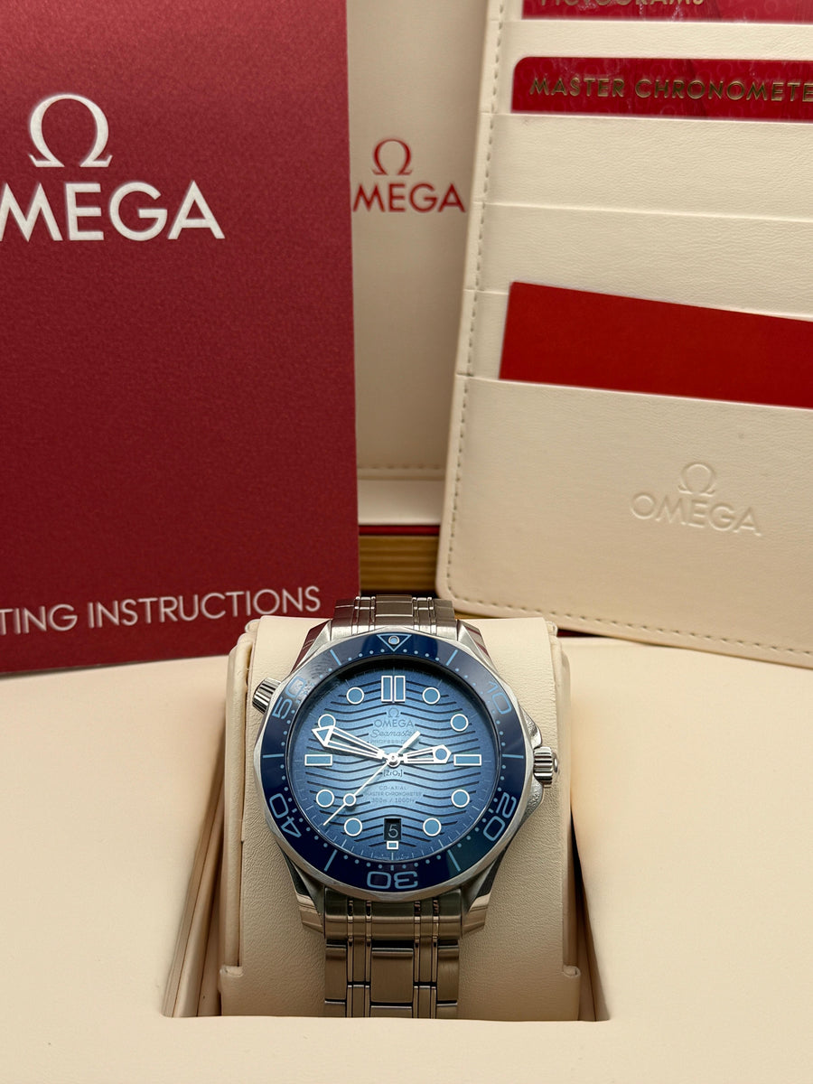 Omega Seamaster Professional 210.32.42.20.03.002 Complete Set Dated 2023