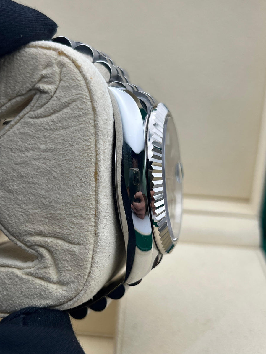 Rolex Skydweller Jubilee Green 336934 Complete Set 04/2024