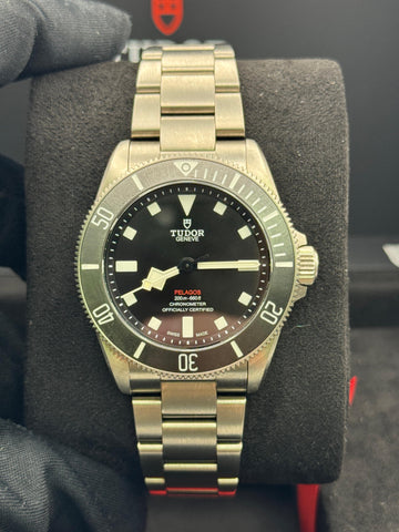 New/Unworn Tudor Pelagos 39mm 25407N Complete Set Dated 08/2025