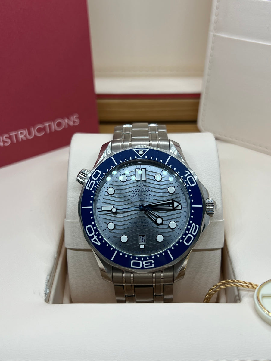 Omega Seamaster Professional Ref# 210.30.42.20.06.001 With Box & Accessories Only