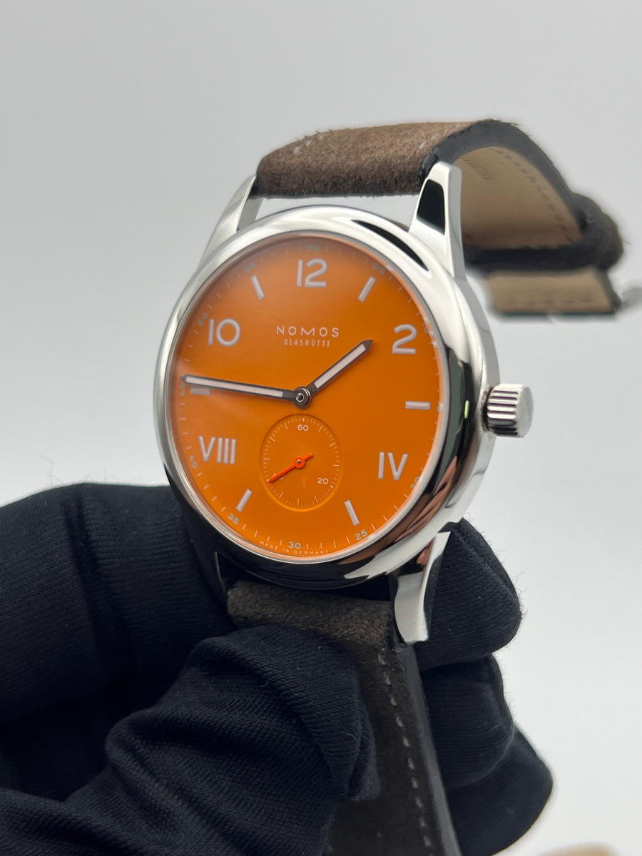New/Unworn Nomos Club Campus 729 Complete Set