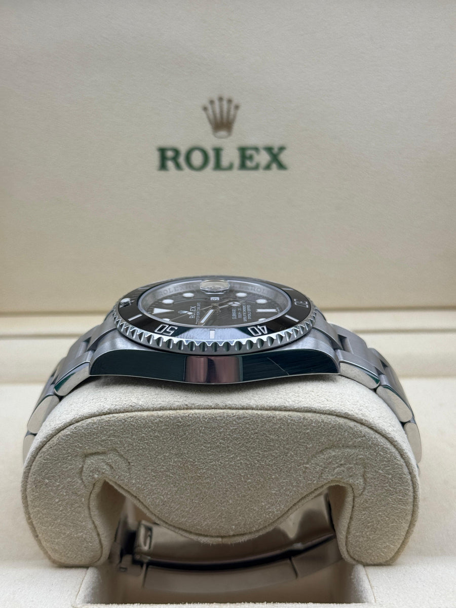 Rolex Submariner Date 116610LN With Box & Papers Dated 2015