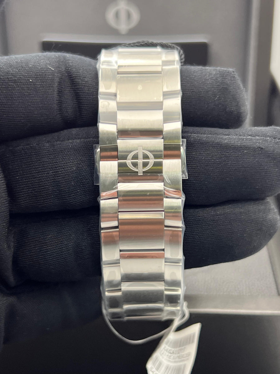 New/Unworn Baume & Mercier Riviera M0A10717 Complete Set