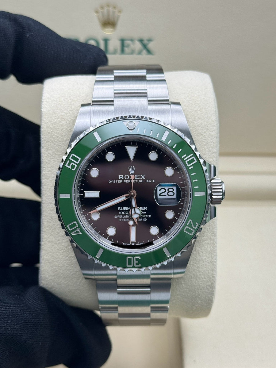 New/Unworn Rolex Submariner Date 126610LV Complete Set Dated 10/2025