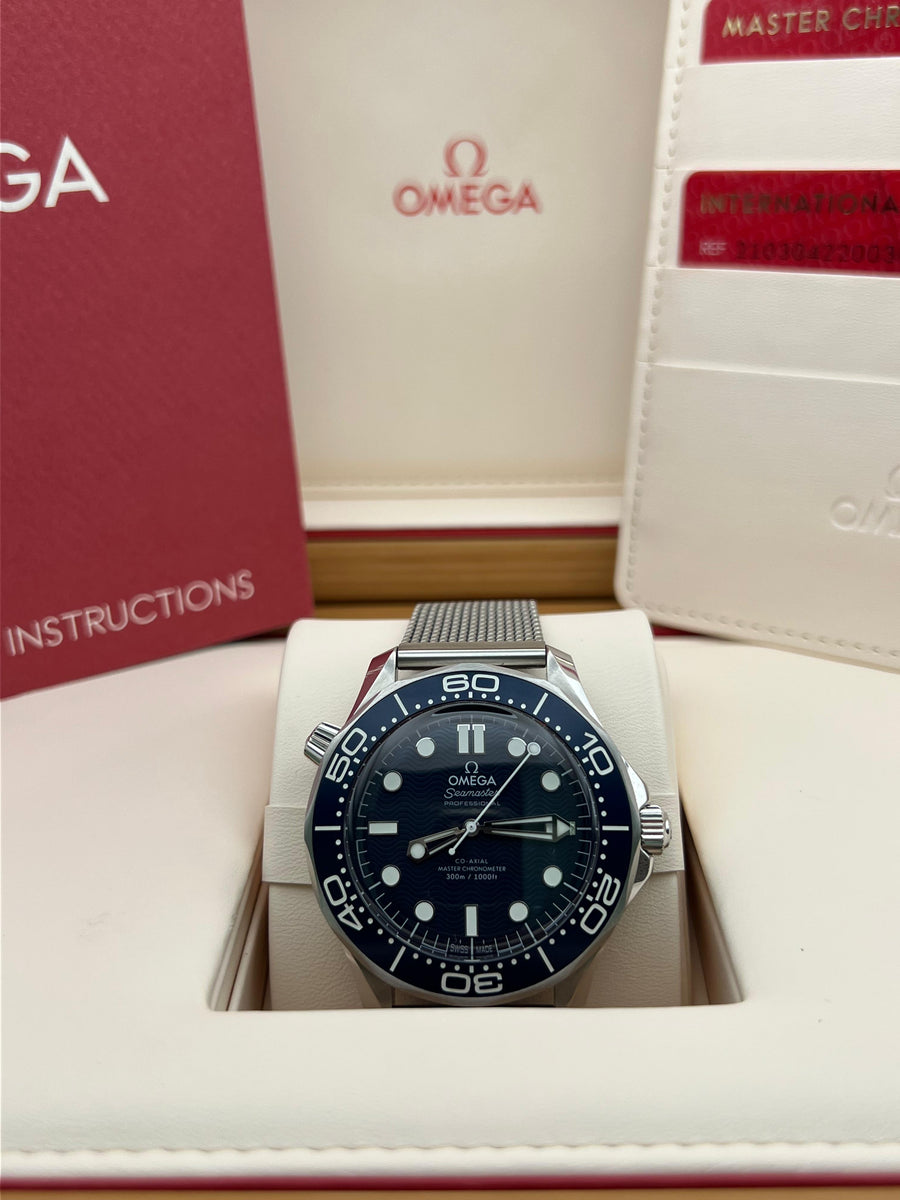 Omega Seamaster Professional James Bond 007 60th Anniversary 210.30.42.20.03.002 Complete Set Dated 2024