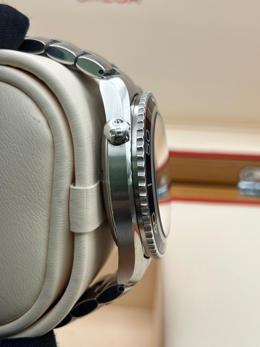 Omega Seamaster Planet Ocean 45.5mm 2200.50 Watch Only