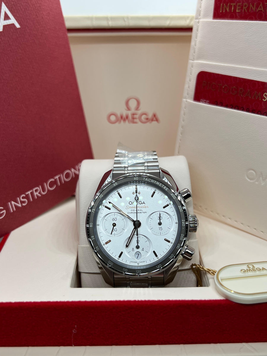 New/Unworn Omega Speedmaster 38mm 324.30.38.50.02.001 Complete Set Dated 12/2023