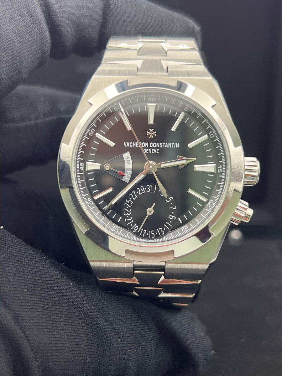 Vacheron Constantin Overseas Dual Time 7920V/210A-B546 Complete Set Dated 2024