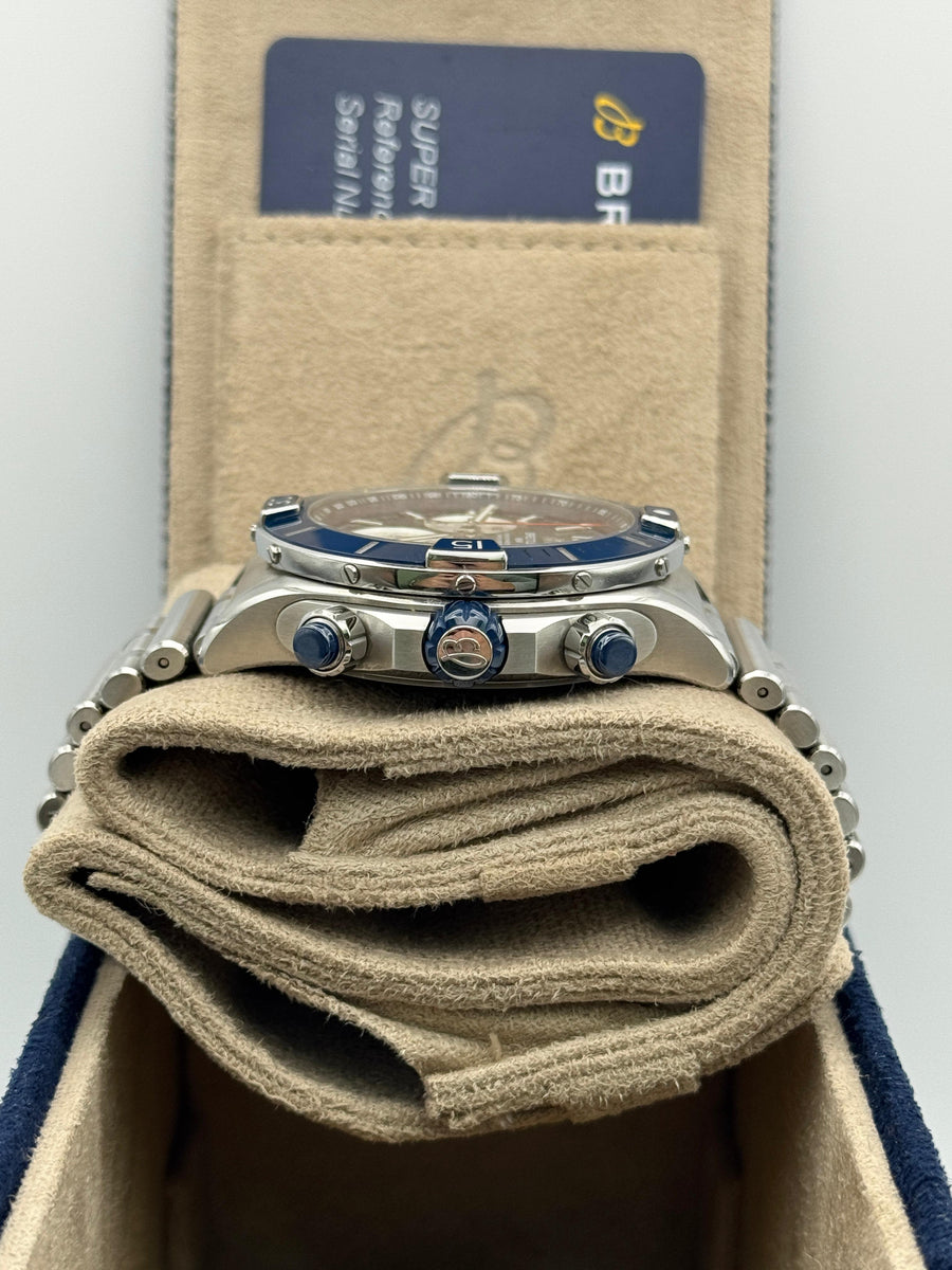 Breitling Super Chronomat B01 44mm AB0136161C1A1 Complete Set Dated 2022