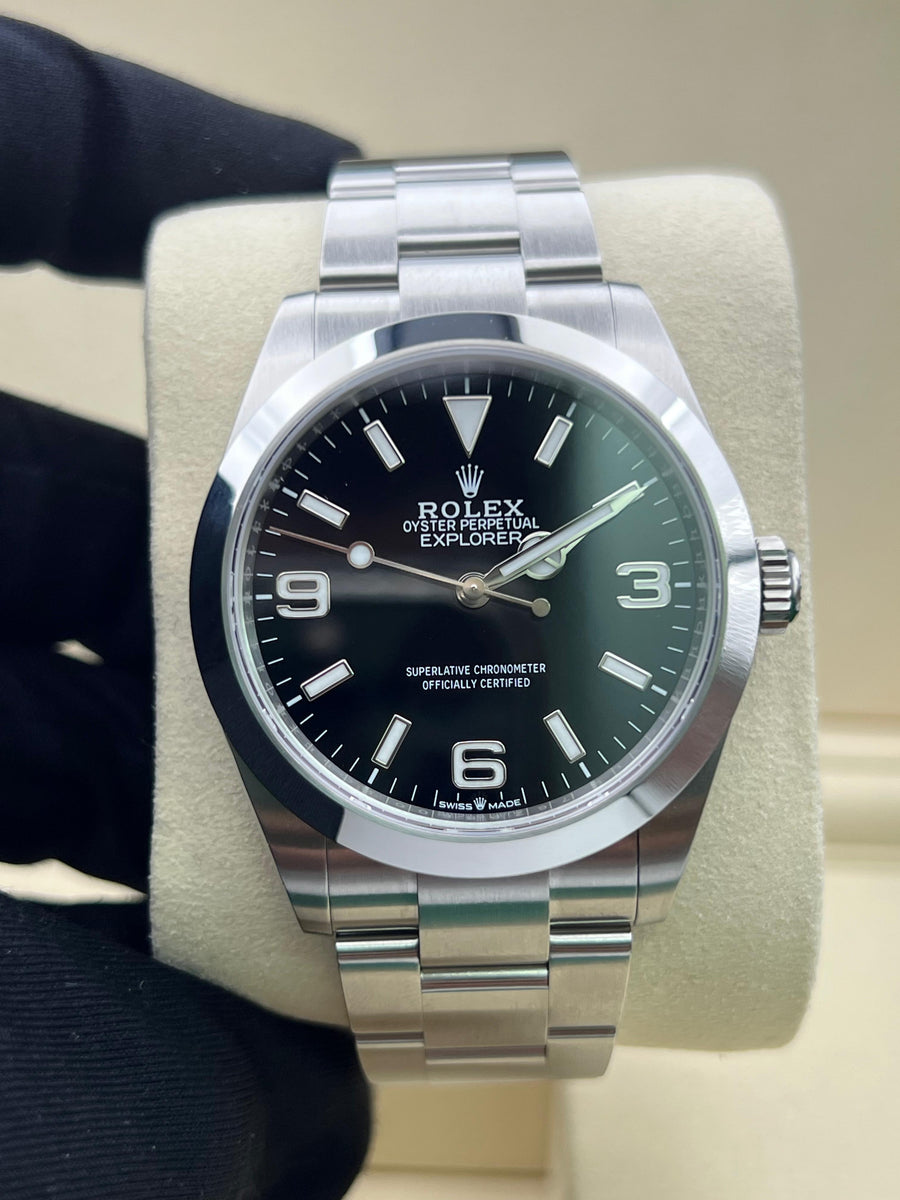 New/Unworn Rolex Explorer 224270 Complete Set Dated 07/2025