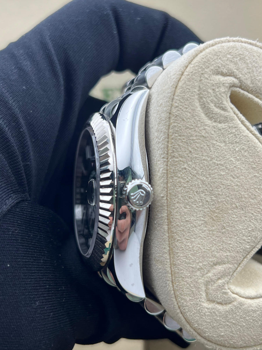 Rolex Skydweller Jubilee Green 336934 Complete Set 04/2024