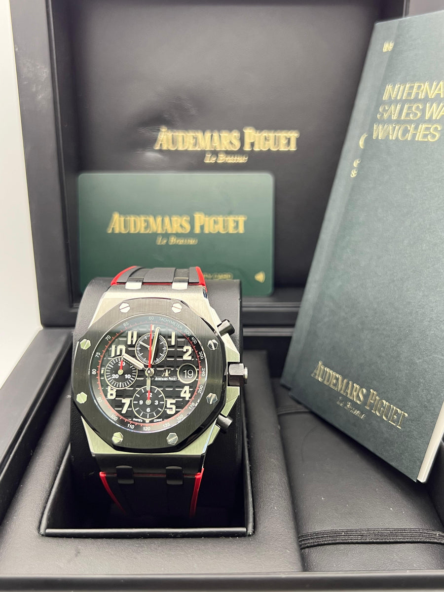 Like New Audemars Piguet Royal Oak Offshore Chronograph Vampire 26470SO.OO.A002CA.01 Complete Set Dated 2020