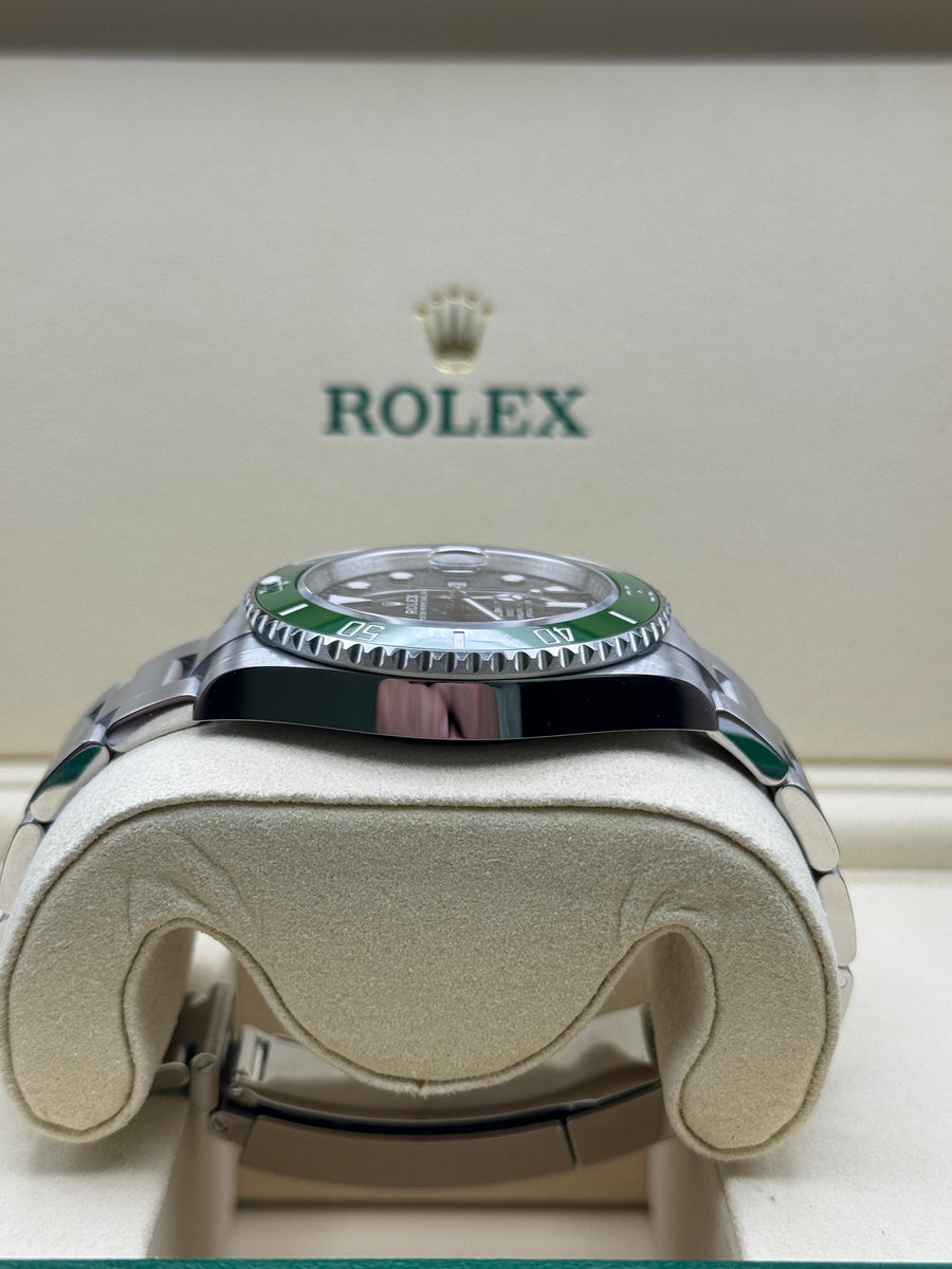 New/Unworn Rolex Submariner Date 126610LV Complete Set Dated 10/2025