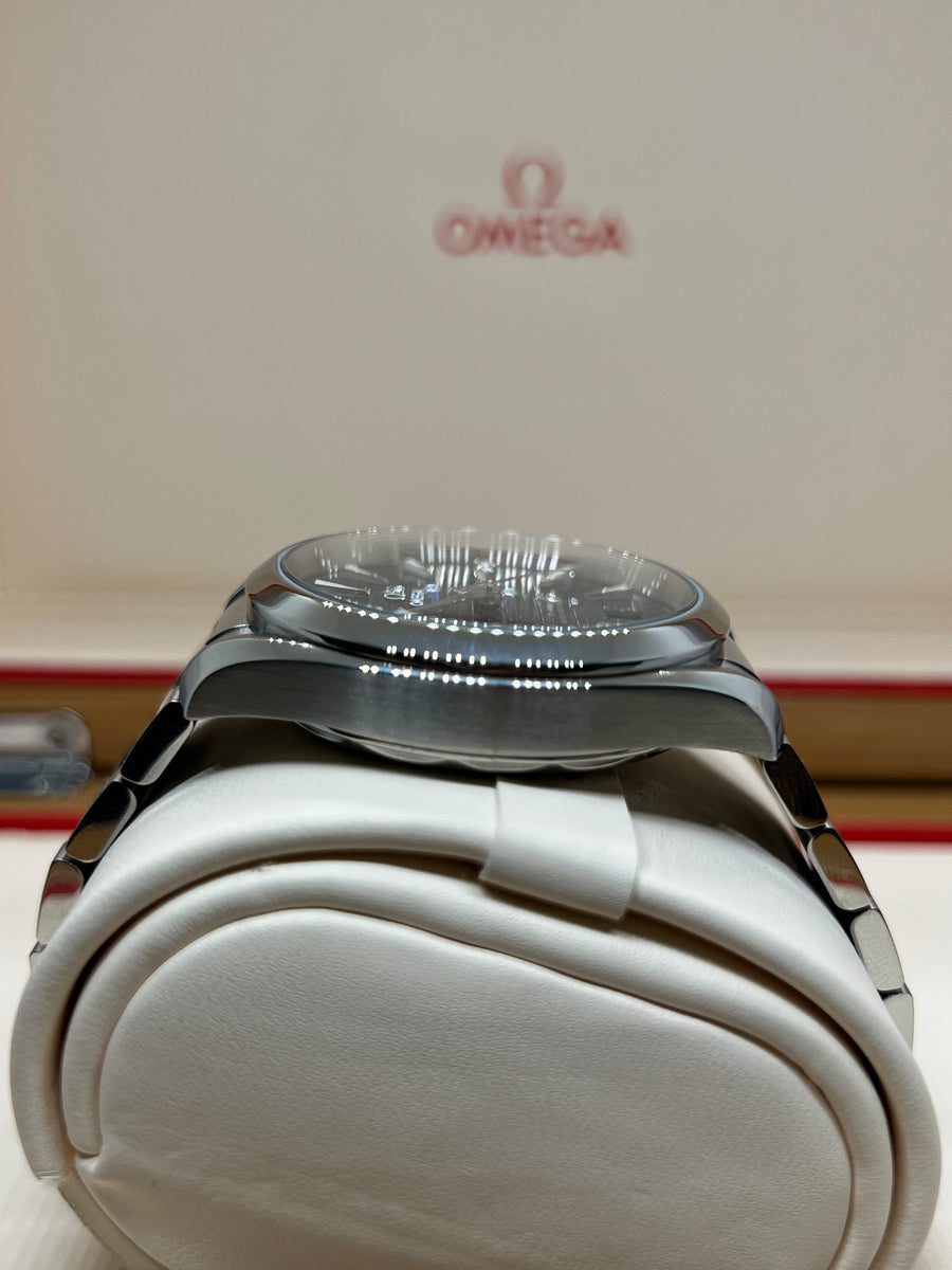 Omega Seamaster Aqua Terra Ref# 220.10.41.21.03.001 Box & Accessories