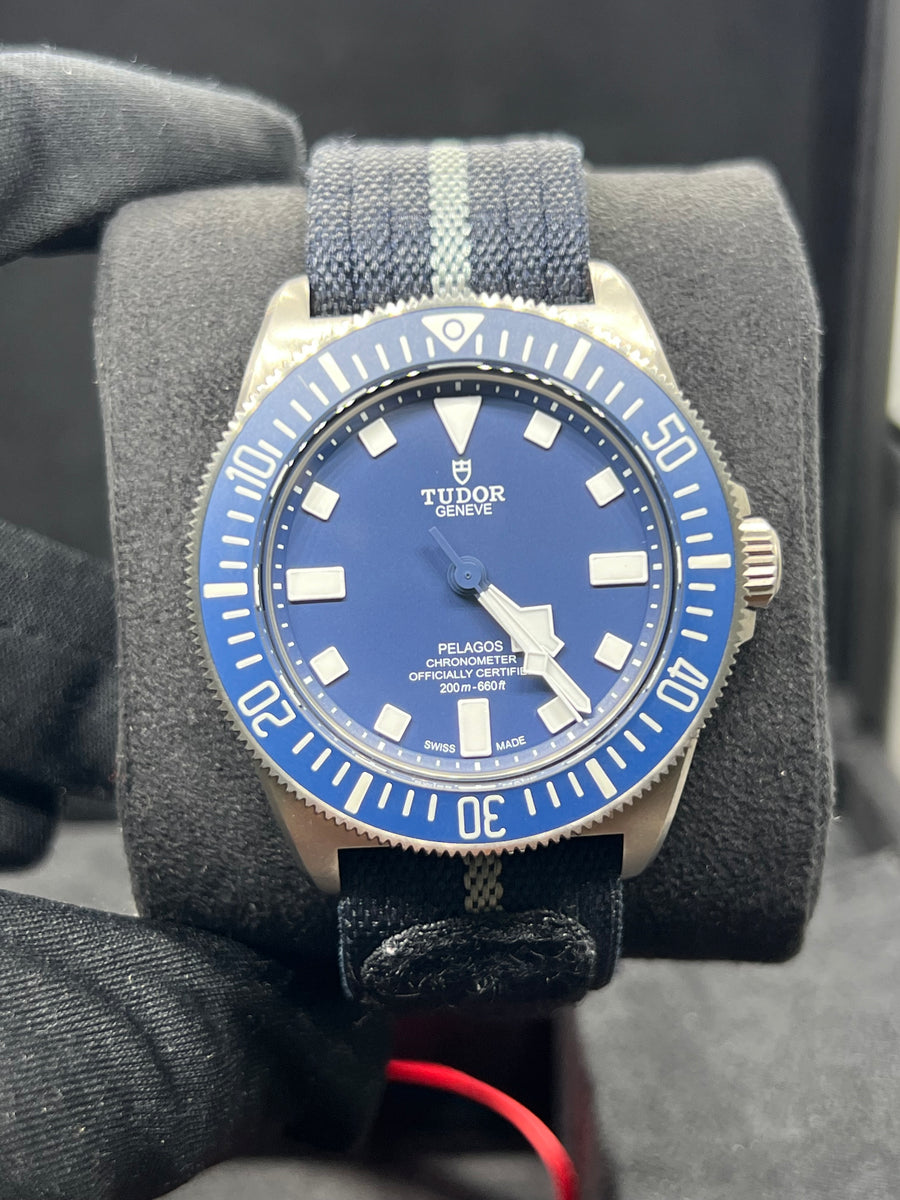 Tudor Pelagos FXD 25707B/21 Complete Set Dated 12/2021