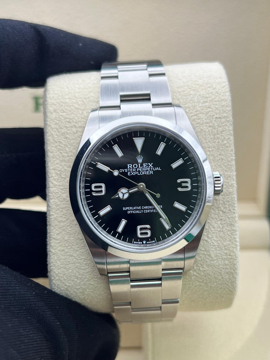 Rolex Explorer 36mm 124270 Complete Set Dated 2023