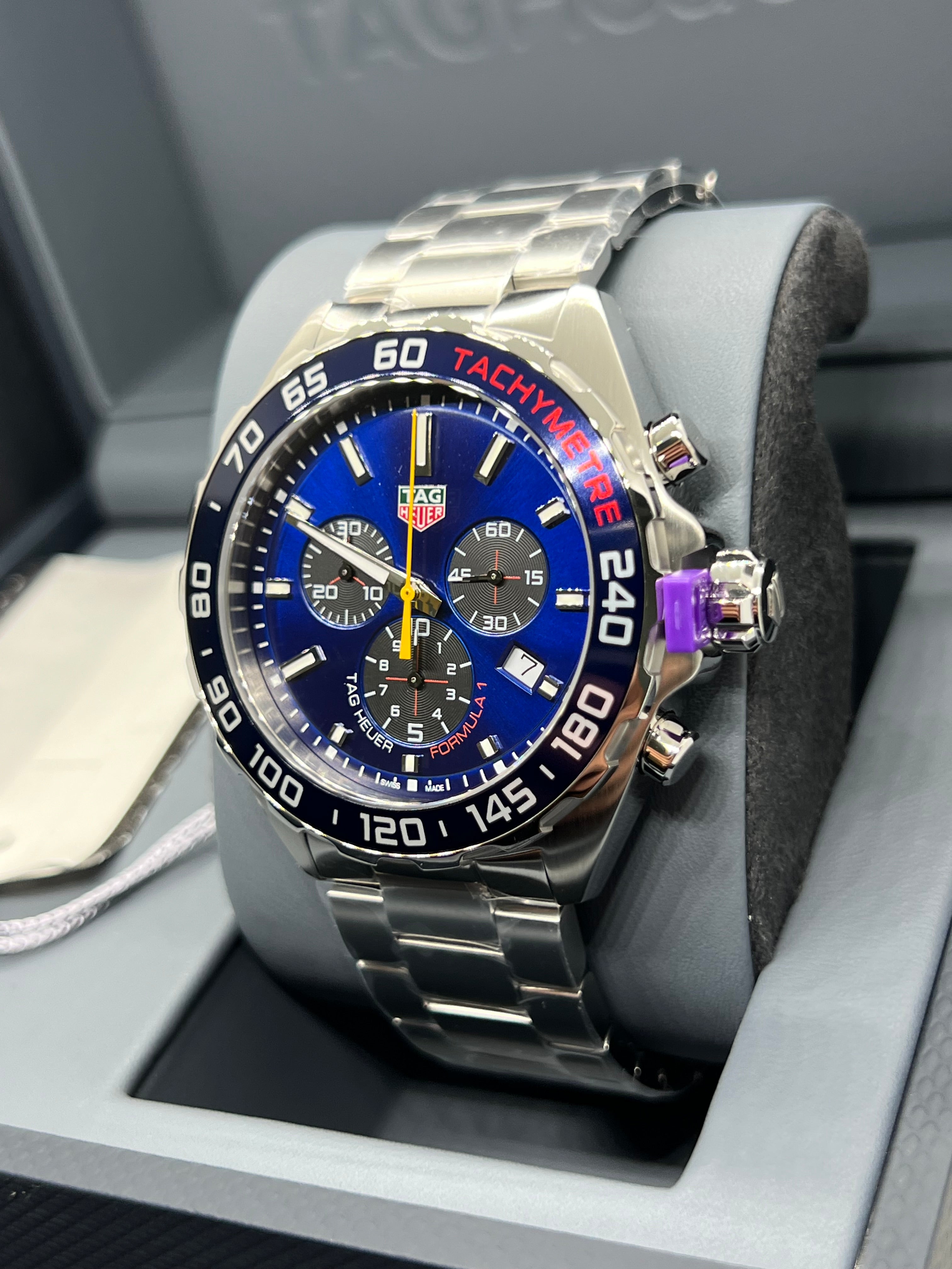 New/Unworn Tag Heuer Red Bull Caz101AK.BA0842 Complete Set – BST