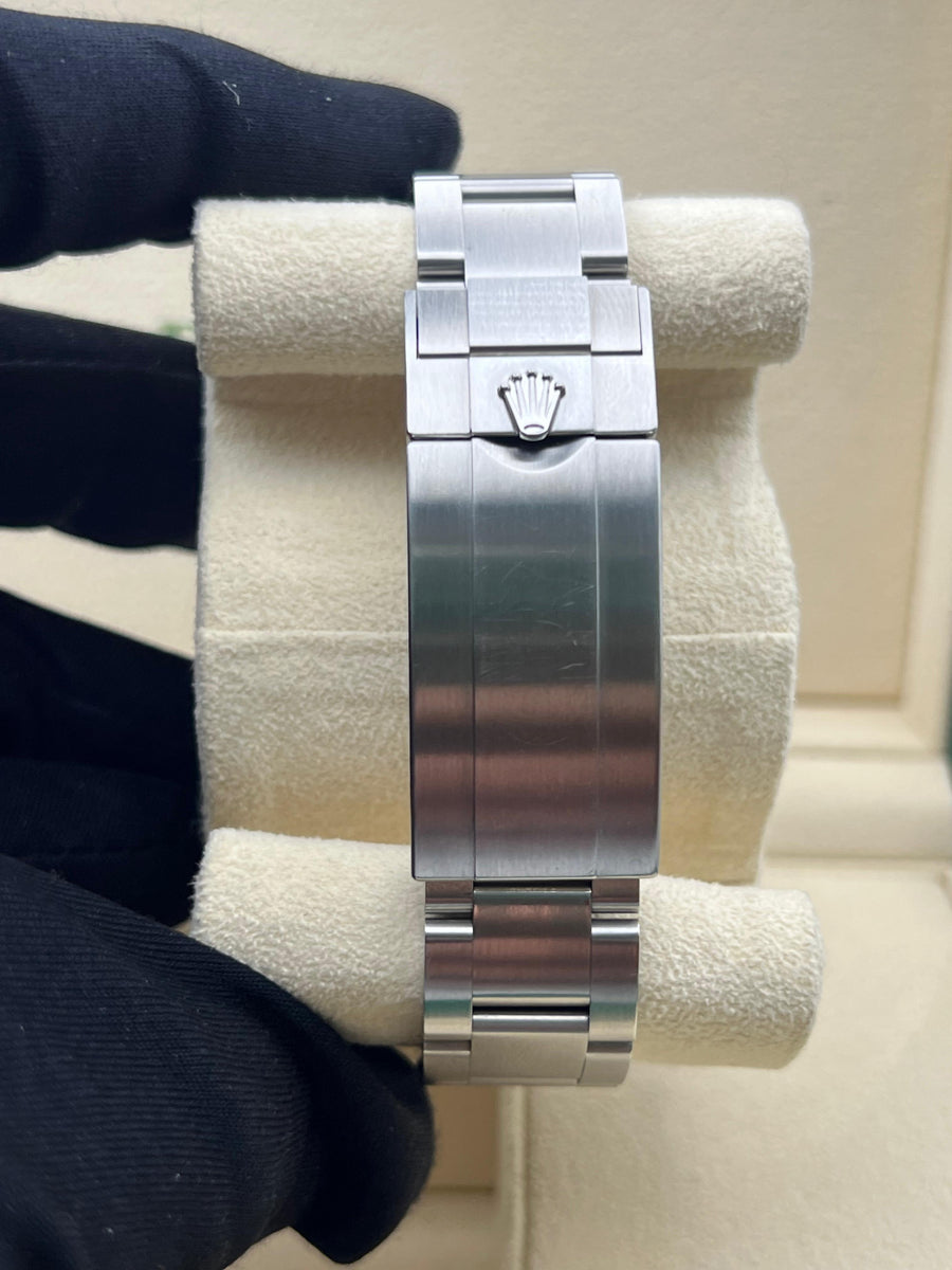 Rolex Submariner Date 126610LV “Starbucks” Complete Set Dated 2024