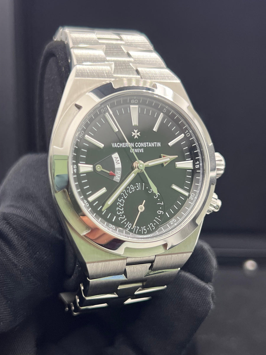 Vacheron Constantin Overseas Dual Time 7920V/210A-B546 Complete Set Dated 2024