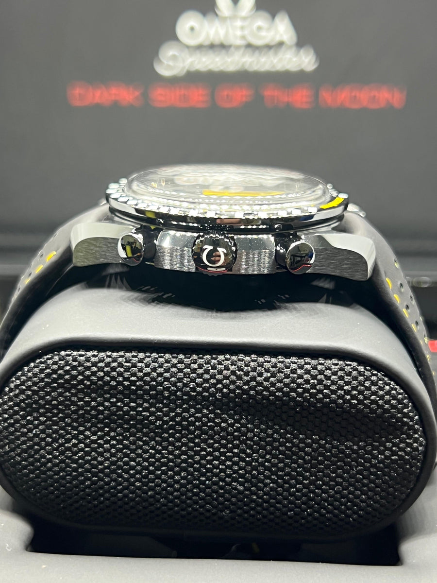 New/Unworn Omega Speedmaster Darkside Of The Moon 311.92.44.30.01.001 Complete Set Dated 2025