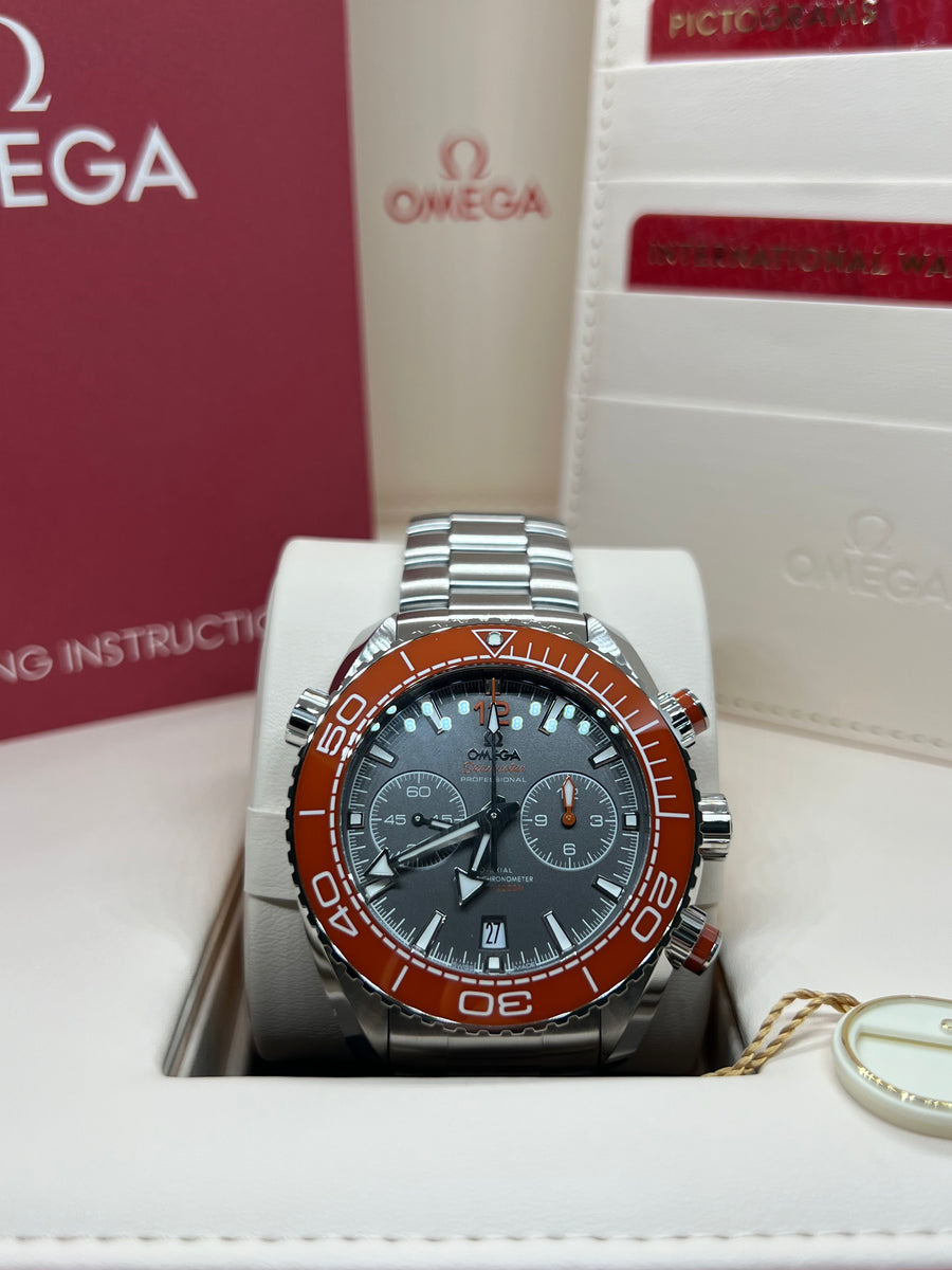 New/Unworn Omega Seamaster Planet Ocean 600M Chronograph Ref# 	215.30.46.51.99.001 Complete Set