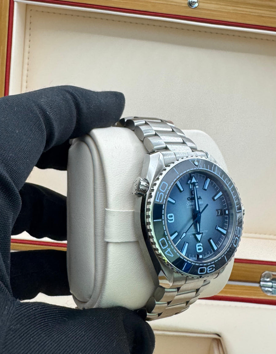 Omega Seamaster Planet Ocean Summer Blue 215.30.40.20.03.002 Complete Set Dated 2024