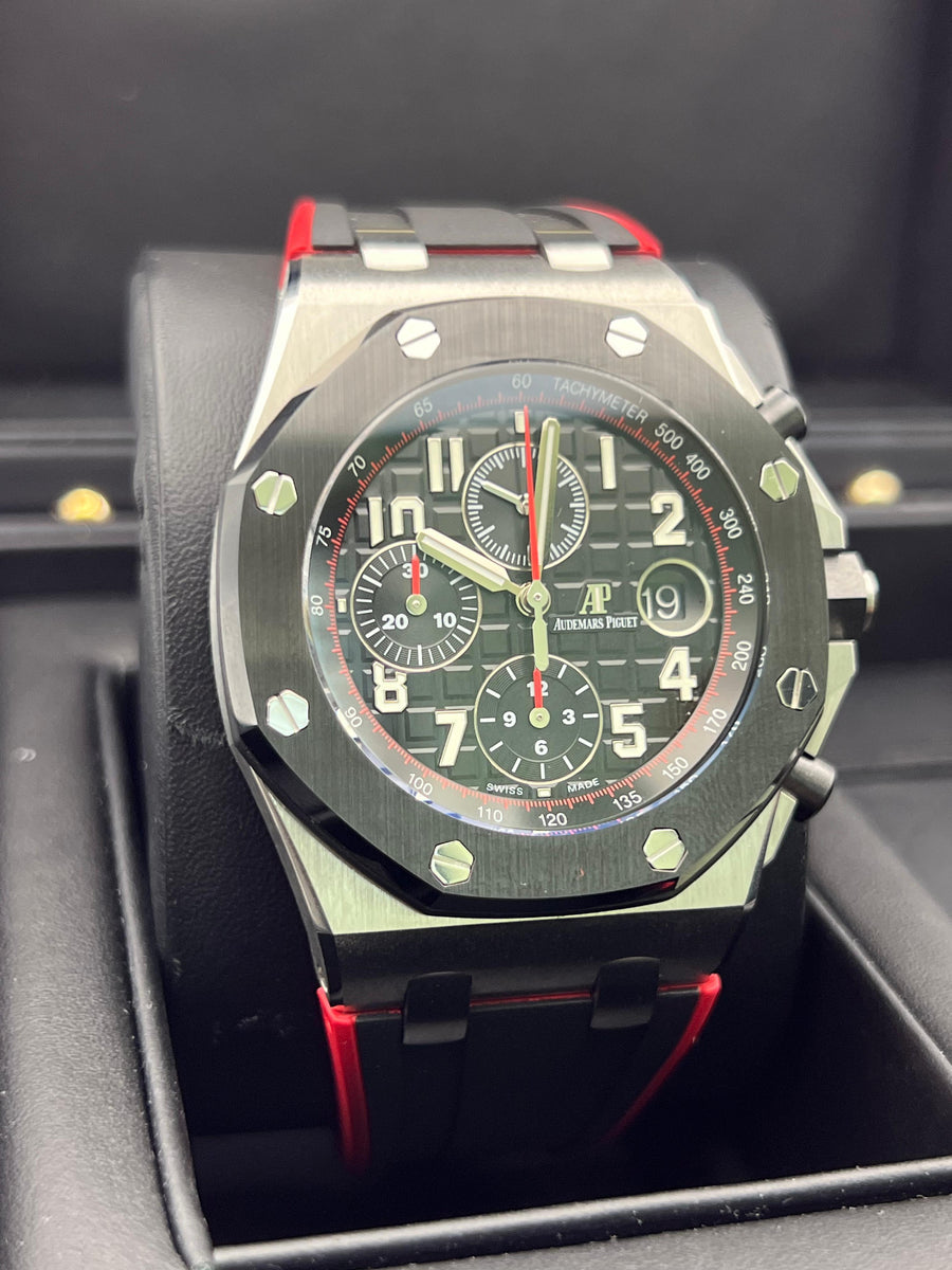 Like New Audemars Piguet Royal Oak Offshore Chronograph Vampire 26470SO.OO.A002CA.01 Complete Set Dated 2020
