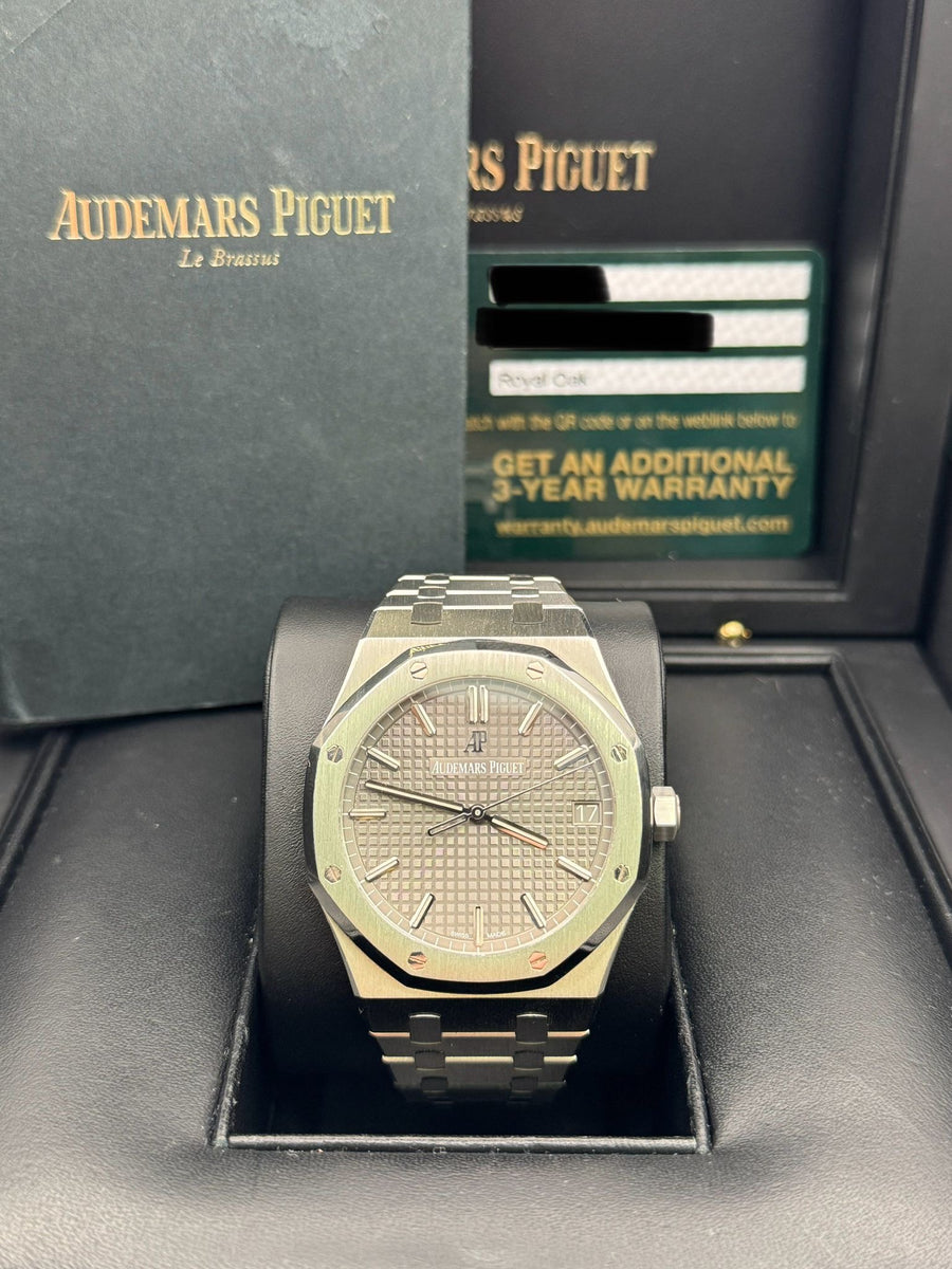 Audemars Piguet Royal Oak 15500ST.OO.1220ST.02 With Box & Papers