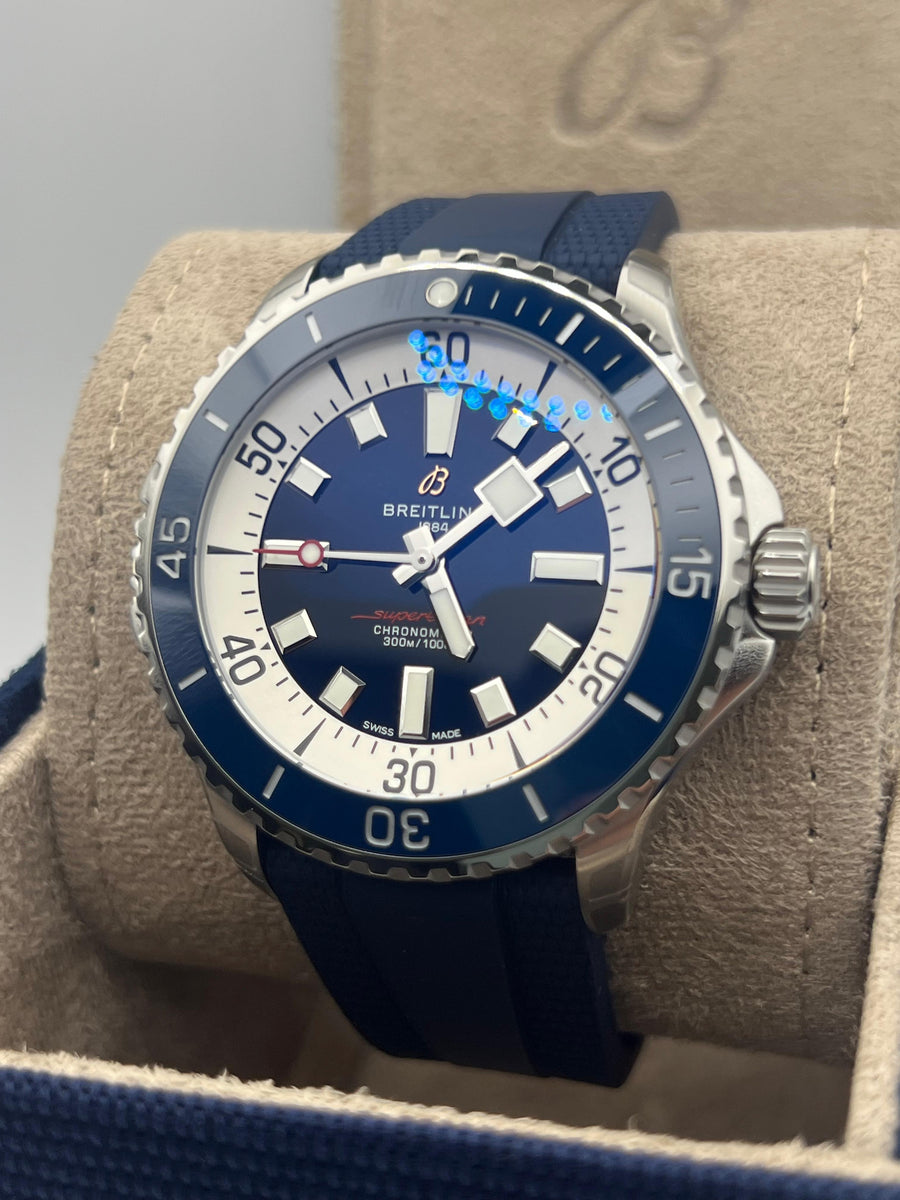 New/Unworn Breitling Superocean 46mm A17378E71C1S1 Complete Set Dated 2024