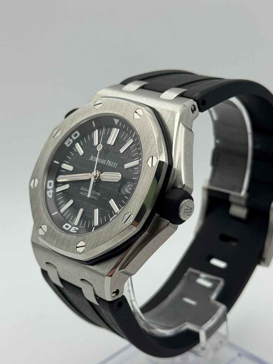 Audemars Piguet Offshore Diver 15710ST.OO.A002CA.01 With Papers