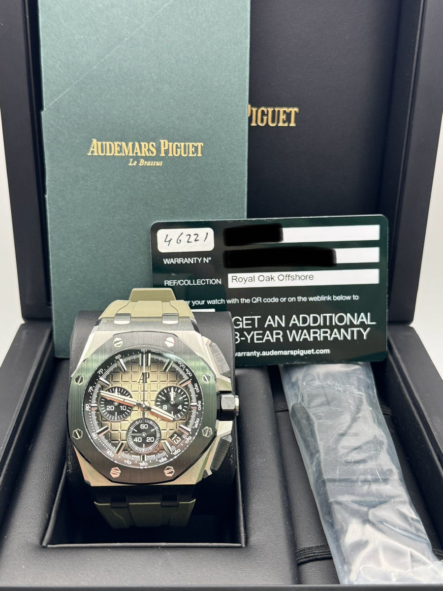 Audemars Piguet Royal Oak Offshore Chronograph Taupe 26420SO.OO.A600CA.01 Complete Set Dated 10/2022