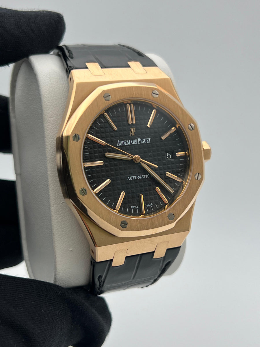 Audemars Piguet Royal Oak 18k Rose Gold 15400OR With Papers Dated 2013