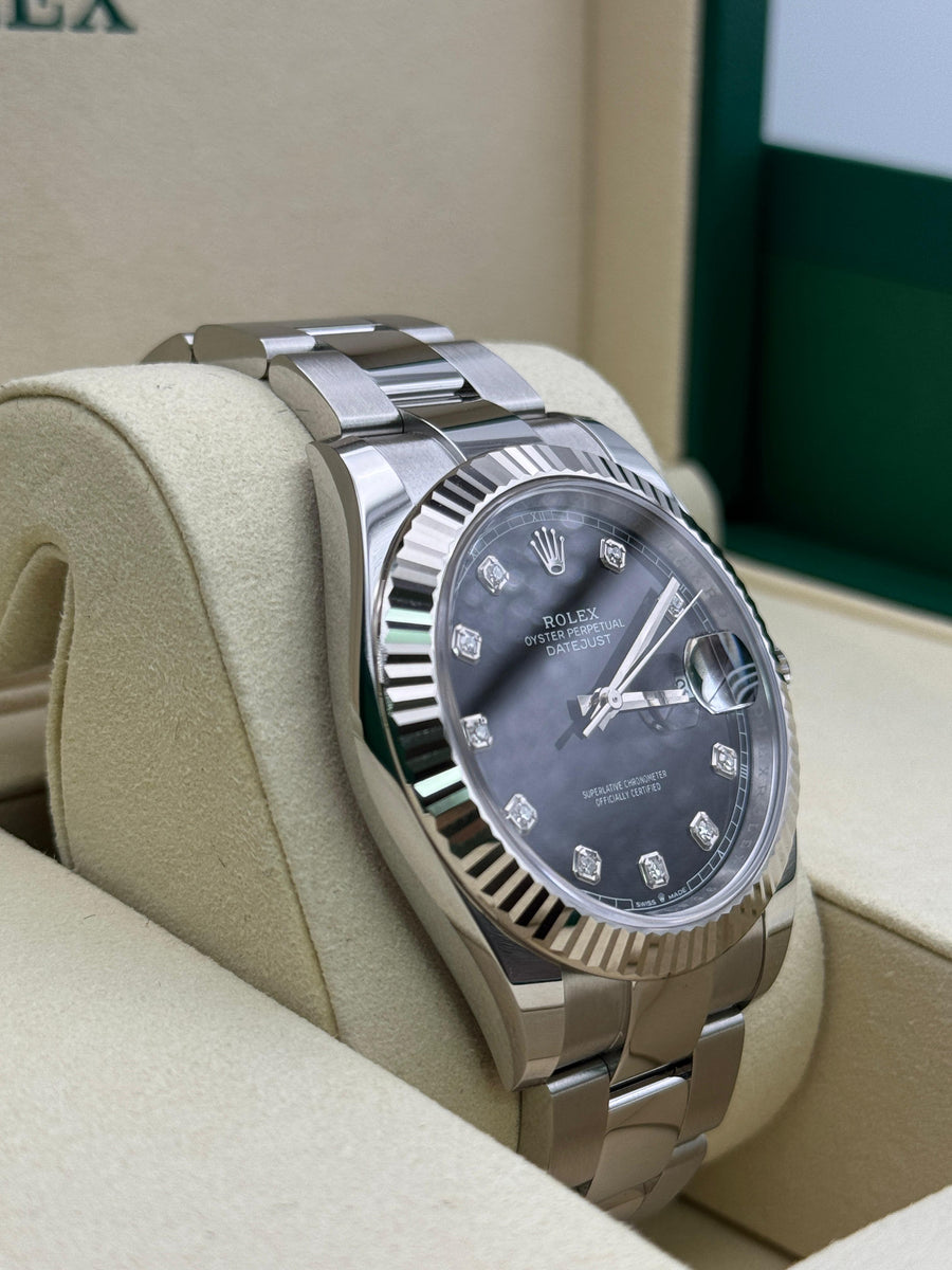 New/Unworn Rolex Datejust 126334 Black Diamond Dial Complete Set Dated 08/2025