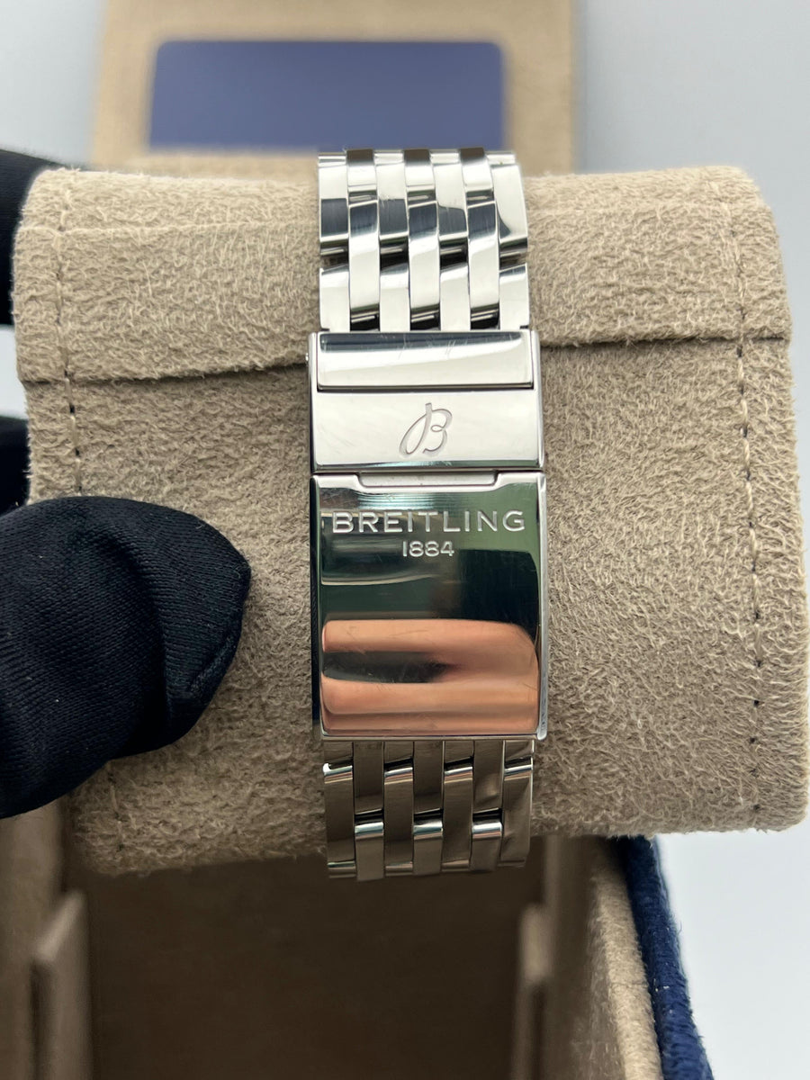 Breitling Navitimer 41mm A17326161C1A1 Complete Set Dated 2022