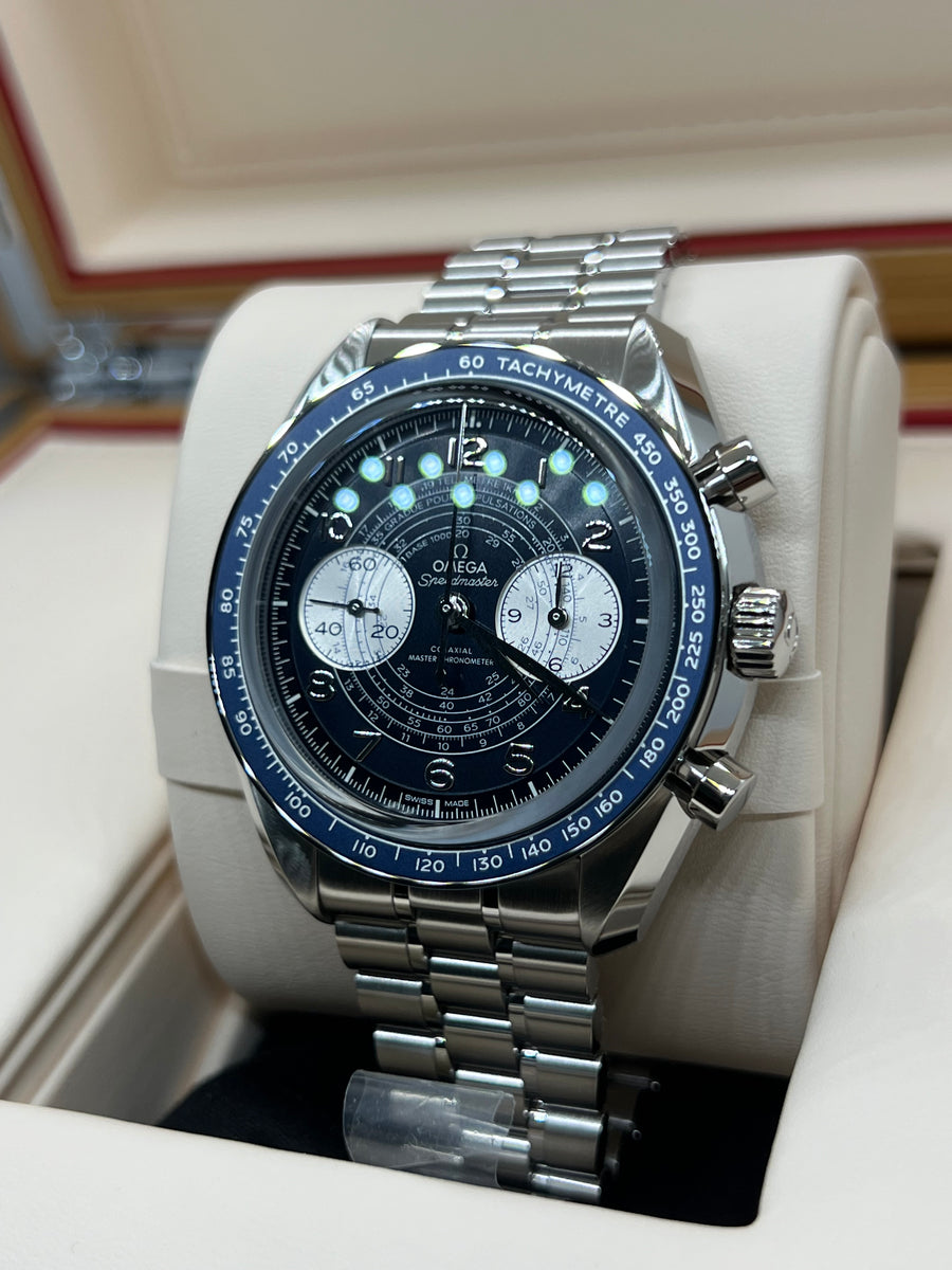 New/Unworn Omega Speedmaster Chronoscope Ref# 329.30.43.51.03.001 Complete set